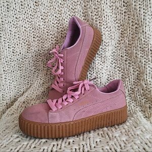 Fenty pink pumas